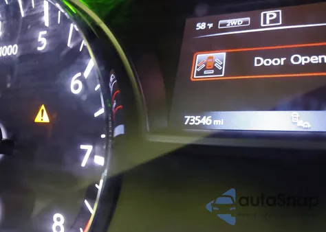 2018 Nissan Pathfinder Platinum z USA, uszkodzony, nr VIN 5N1DR2MM2JC678308